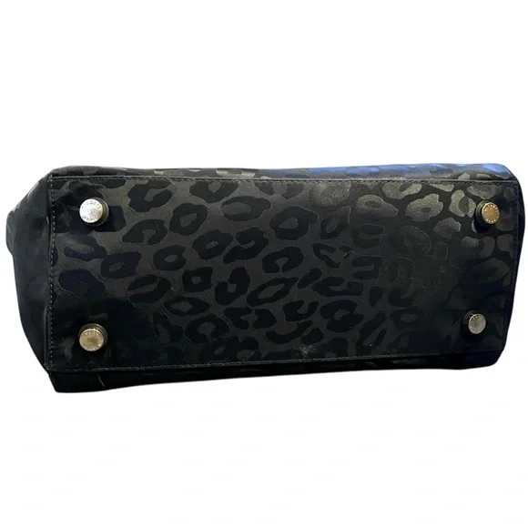 Michael Kors Large Black Leopard Kelsey Tote - Picture 5 of 10